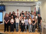 Gruppenfoto im Steiermark-Büro mit Johannes Perterer
