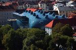 Das Grazer Kunsthaus, wegen seiner Bauform auch als "friendly alien" bezeichnet Das Grazer Kunsthaus, wegen seiner Bauform auch als "friendly alien" bezeichnet