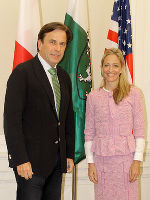 LH Franz Voves begrüßte die amerikanische Botschafterin Alexa Wesner in der Grazer Burg. 