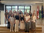 Gruppenfoto im Steiermark-Büro
