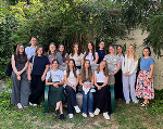 Gruppenfoto im Garten des Steiermark-Büros