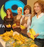 "fair kosten" - zum Beispiel die fair gehandelten Bananen! 