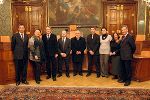 Offizielles Gruppenfoto im Landhaus mit der Vizepräsidentin vom Landtag Steiermark, Barbara Gross.