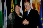 Die Dritte Landtagspräsidentin LAbg. Barbara Gross in Lille mit dem Präsidenten des Departement du Nord Bernard Derosier ...