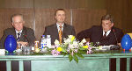Landtagspräsident Reinhold Purr (links) mit dem Präsidenten des Exekutivkommitees der Autonomen Provinz Vojvodina, Bojan Pajtic (mitte). Foto: Informations-Sekretariat der AP Vojvodina 