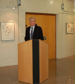 Der Präsident des Generalrates des Departements de la Vienne, Denis Brunet, eröffnete die Ausstellung in Poitiers