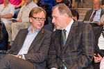 Landesrat Christian Buchmann mit ORF-Chefredakteur Gerhard Koch.