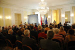 Im Weißen Saal der Grazer Burg beleuchteten Wissenschaftler zum Abschluss des "Gedenkjahres" 2005 das historische Bild der Steiermark  