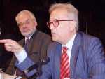 Hannes Swoboda (rechts) bei der Diskussionsrunde mit Erhard Busek und 