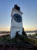 Parallelen zur steirischen Landeshauptstadt: Der "Uhrturm" von Novi Sad am Petrovaradin 