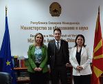 Berufsausbildung, Erwachsenenbildung, Knowhow-Austausch zwischen Lehrerinnen und Lehrern - das mazedonische Bildungsministerium sieht eine Palette von Kooperationsmöglichkeiten.  